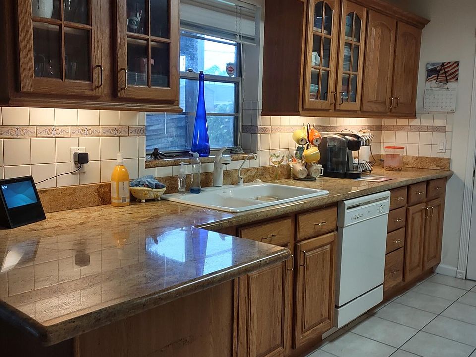 2nd image of 3209 Windward Lane