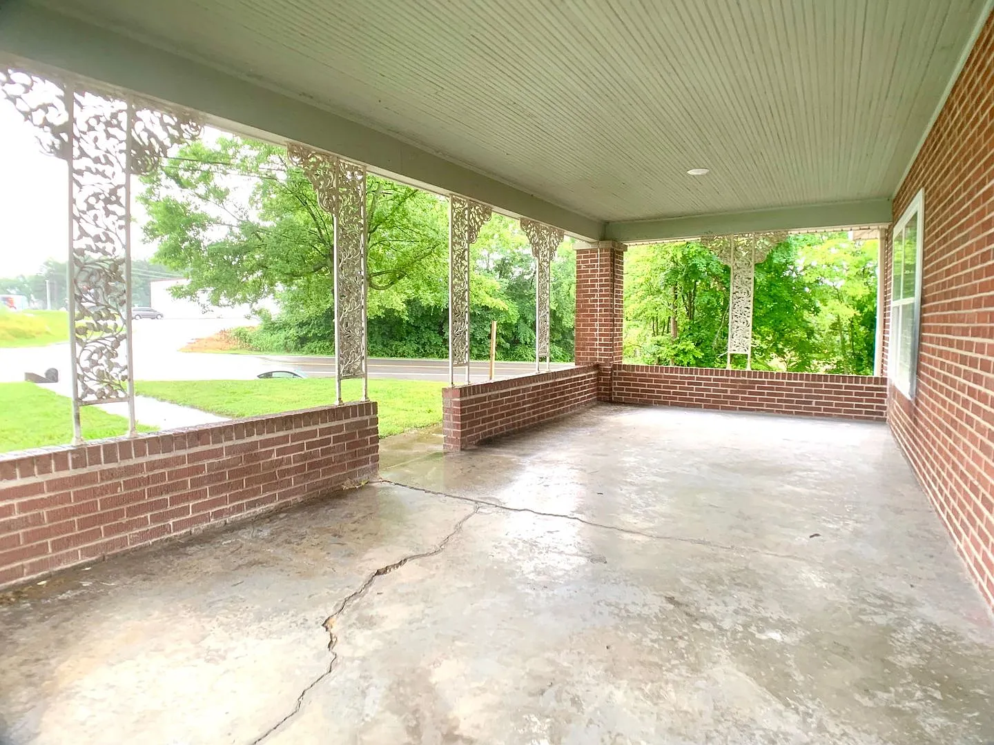 917 Sinclair Dr — Photo 4