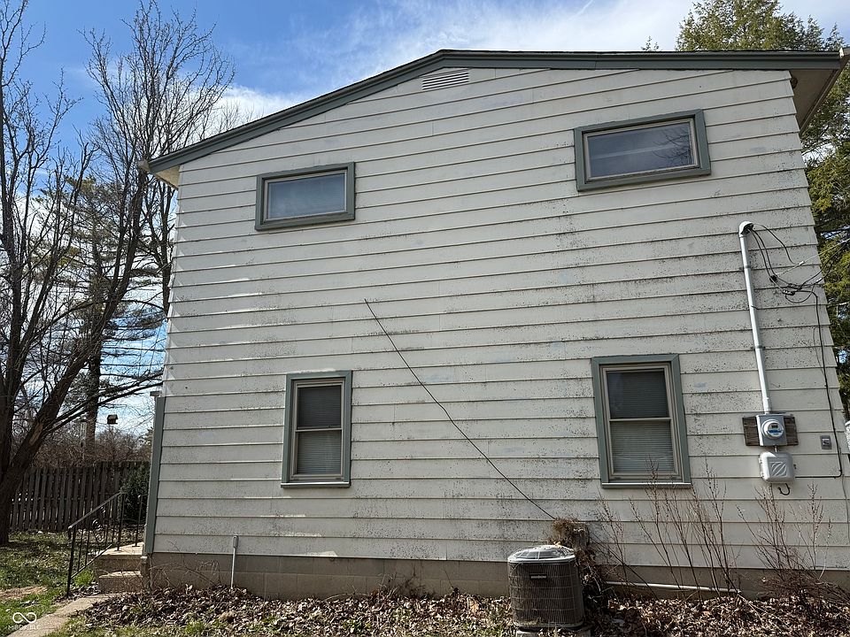 2nd image of 1916 W White River Blvd