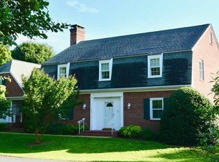 1130 Marion Dr, Charlottesville, VA 22903