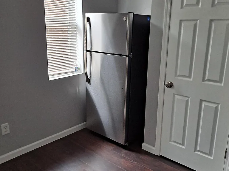 5910 Horton Pl — Photo 5