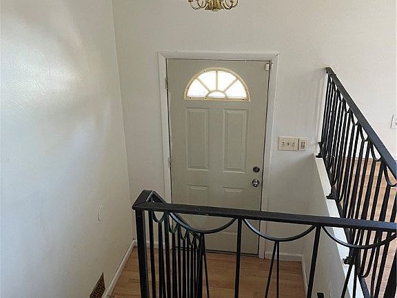 2nd image of 2625 Girard Ave