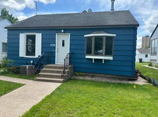 1336 3rd St E, Saint Paul, MN 55106