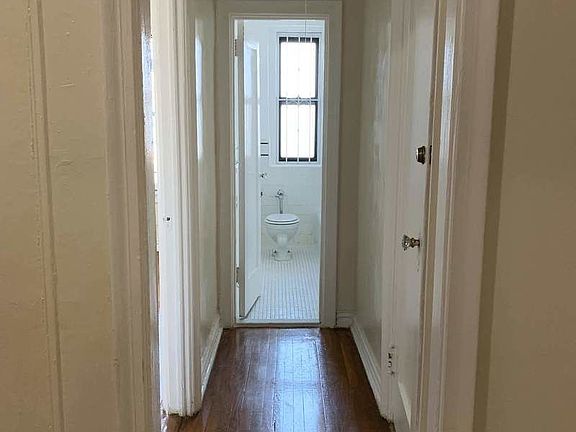 5th image of 114 W 238th St APT 3D