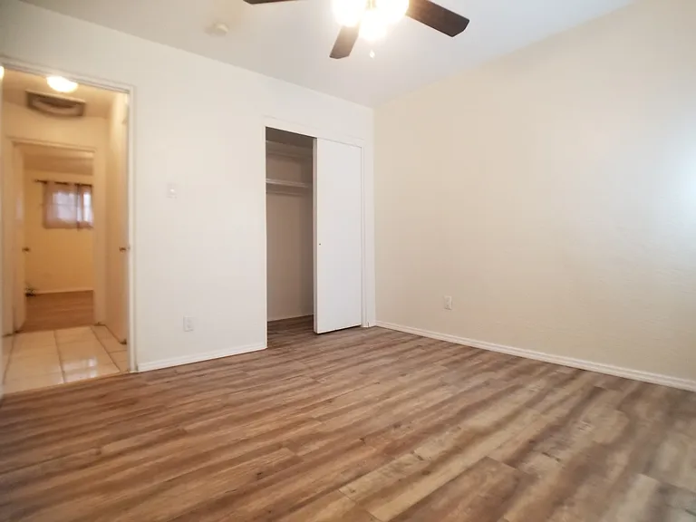 1000 Alvarado Dr SE #A — Photo 10