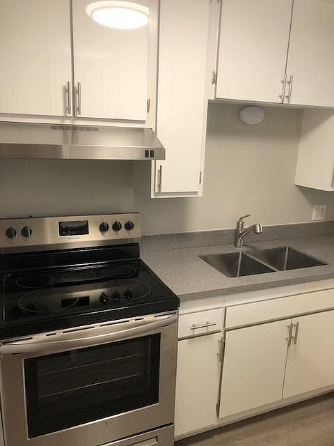 1st image of 3930 Louisiana St #5