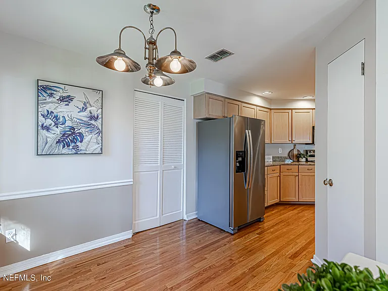 2099 Winterbourne Dr W #308 — Photo 41