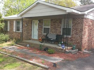 1110 Larkspur Ln, Dallas, NC 28034