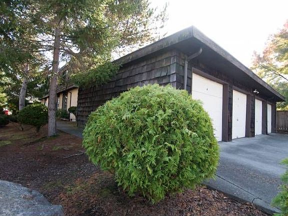 private garage
