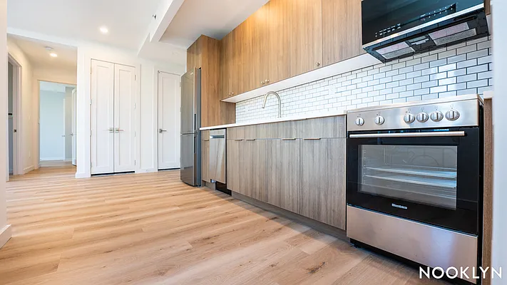 Rented by Nooklyn NYC LLC | media 73