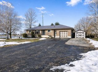 100 County Road 21 Rd, Edwardsburgh/cardinal, ON K0E 1X0