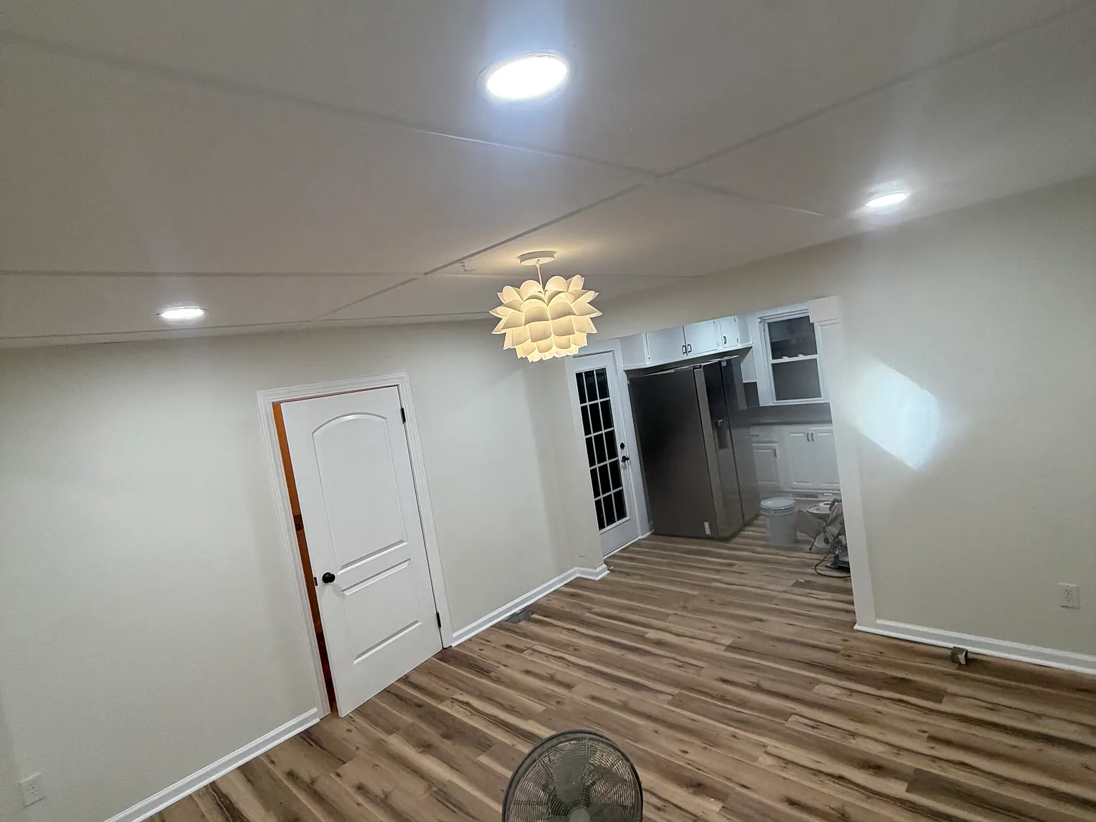 3 bed, 1150 sqft, $2,000 — Photo 4