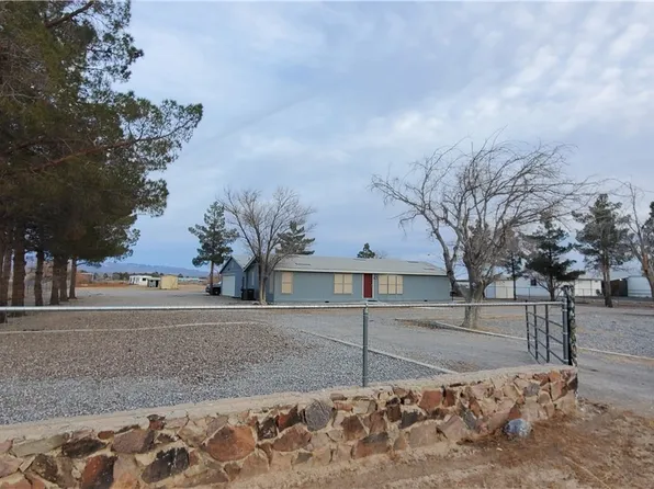 6081 Paula Dr, Pahrump, NV 89048