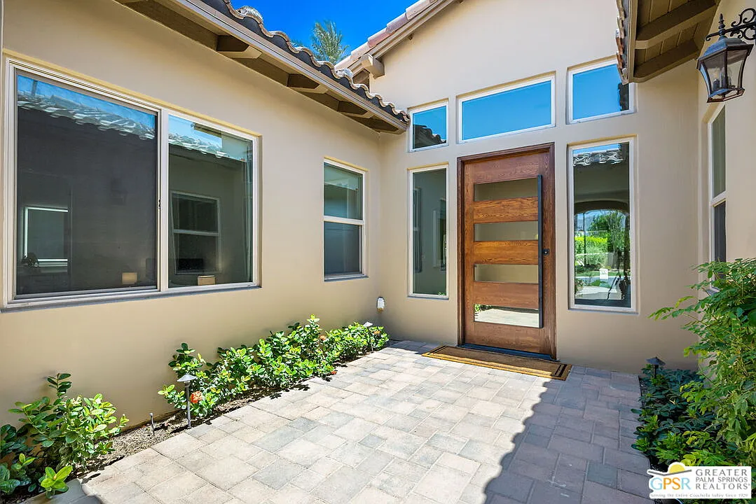 6 bed, 6.5 bath, 3937 sqft, $9,500 — Photo 4