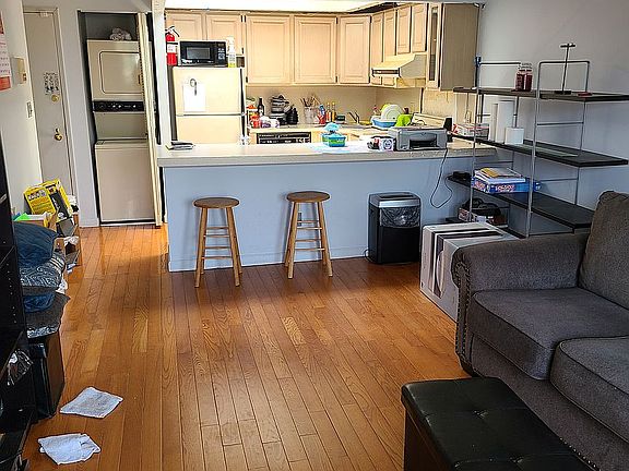 3rd image of 4819 92nd St #3B