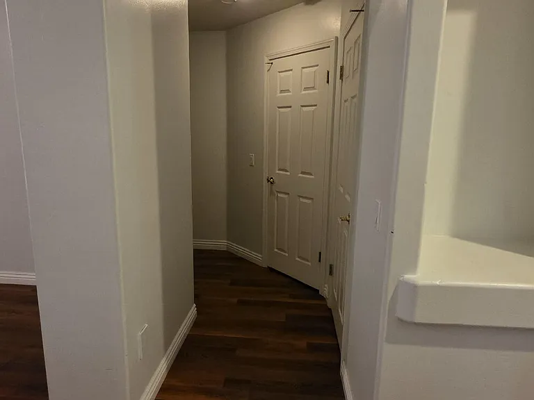 10500 Attleboro Ave — Photo 11