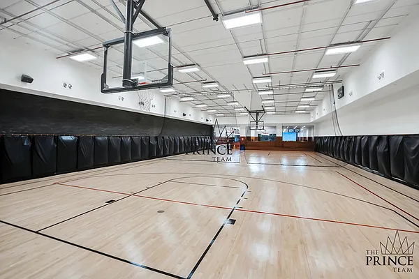 Sold by Compass | media 42