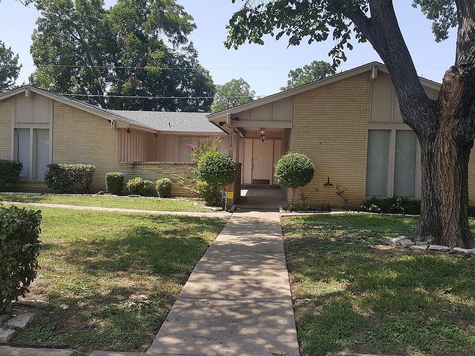 1st image of 2408 Zapata Dr