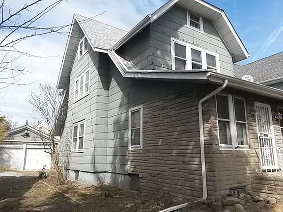2nd image of 15903 84th Dr