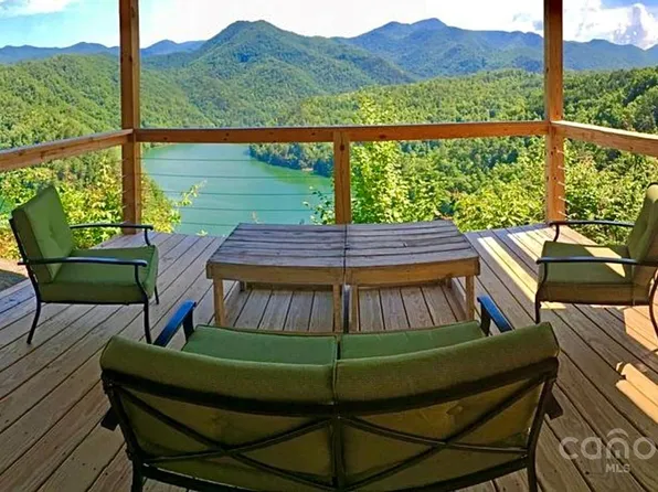 1628 Round Hill Rd, Bryson City, NC 28713