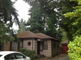 10749 15th Ave NE, Seattle, WA 98125