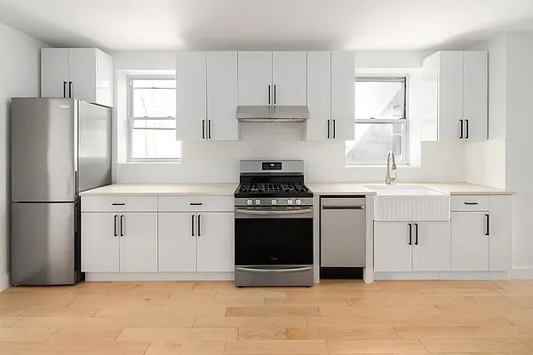 Rented by Douglas Elliman | media 17