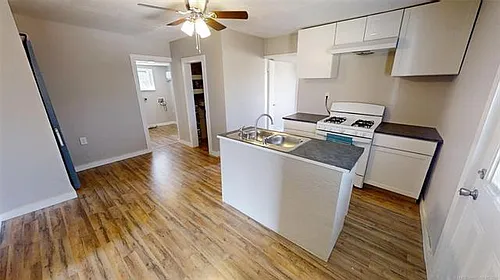700 N Sherman Ave #704 Photo 1 700 N Sherman Ave #704 Photo 1