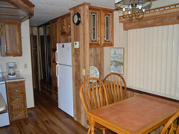 3rd image of 423 E Palo Verde Ln