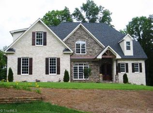 7509 Henson Frst, Summerfield, NC 27358