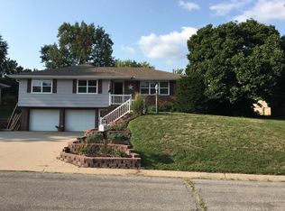 1411 Rifle Ter, Saint Joseph, MO 64506