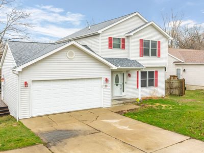 65 S Williams Lake Rd, Waterford, MI, 48327