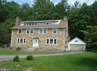 181 Blackberry Ln, Malvern, PA 19355