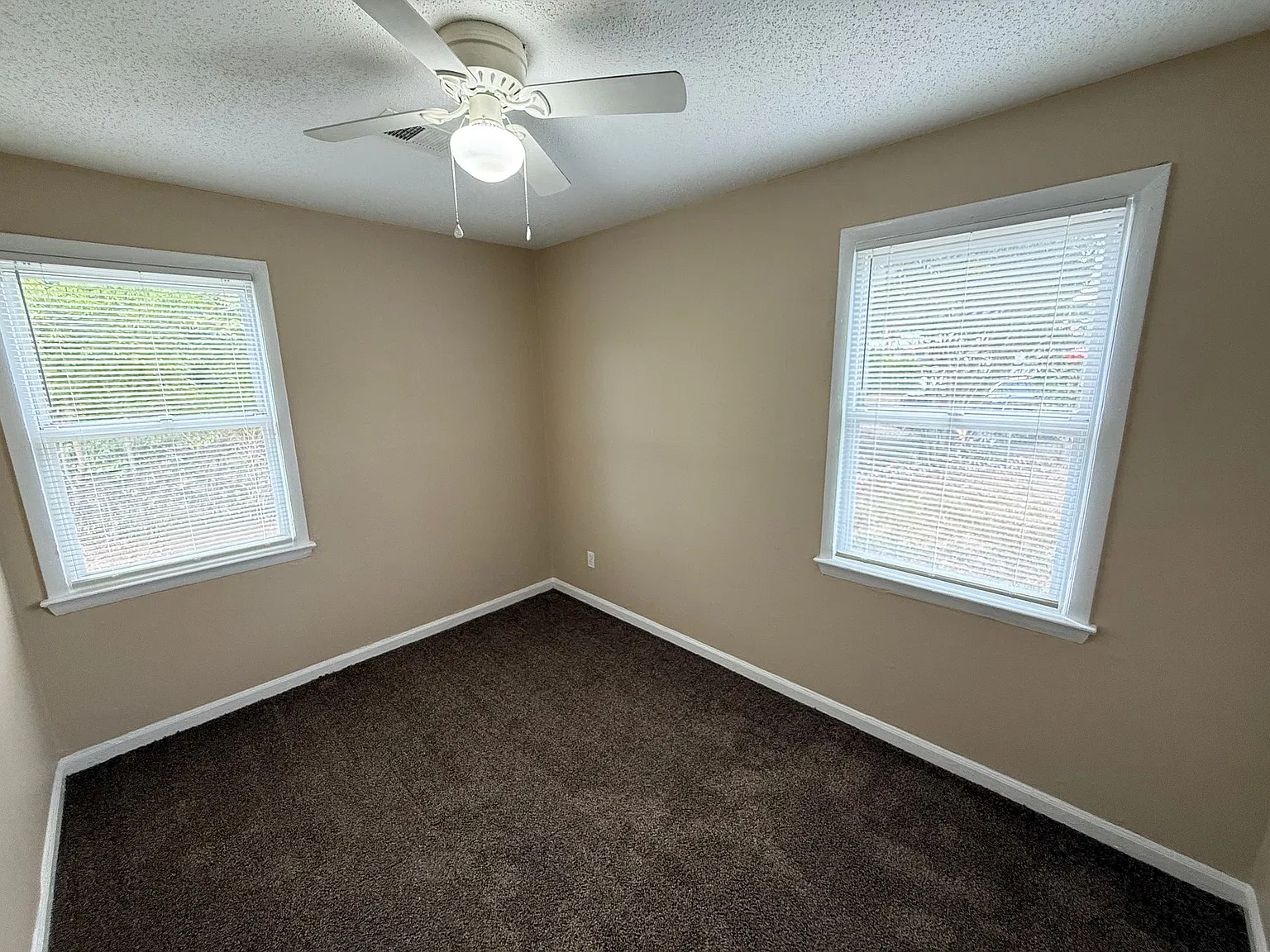 3400 Rochester Rd — Photo 4