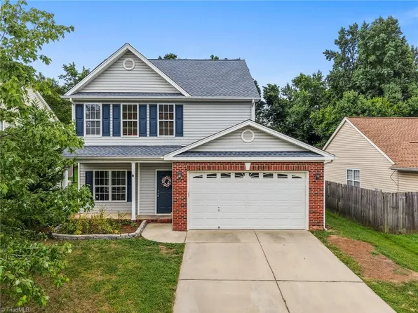 837 Blazingwood Dr, Greensboro, NC 27406
