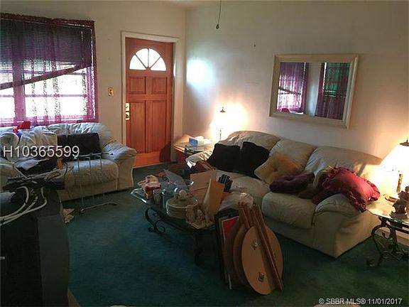 4th image of 6630 NW 40th St