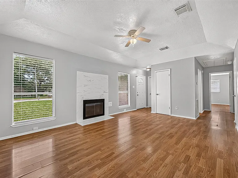1606 Westfork Dr — Photo 8