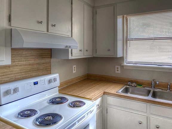 4th image of 106 A&b Canvasback Dr
