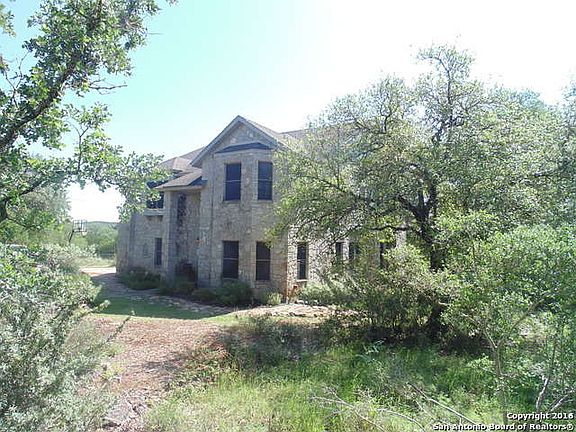 5th image of 361 Twin Canyon Dr