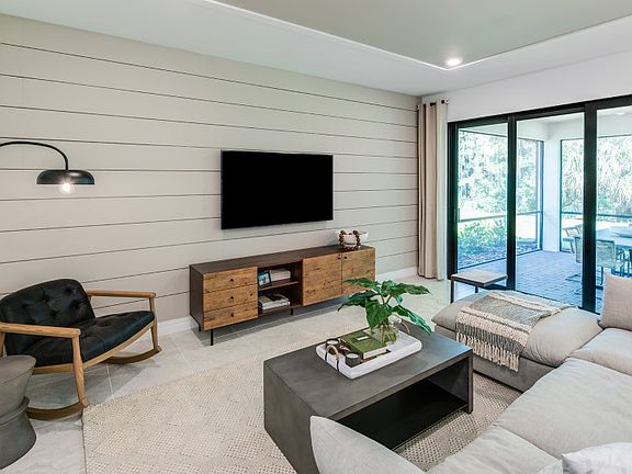 Gathering space with ample natural light