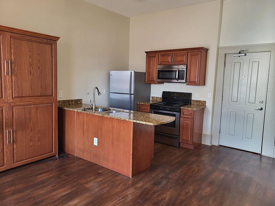 view of full kitchen