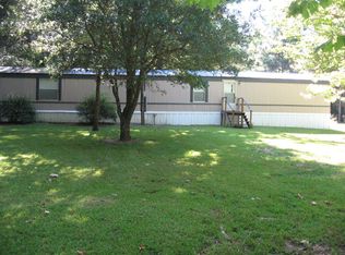 75 Church Dr, Laurel, MS 39443