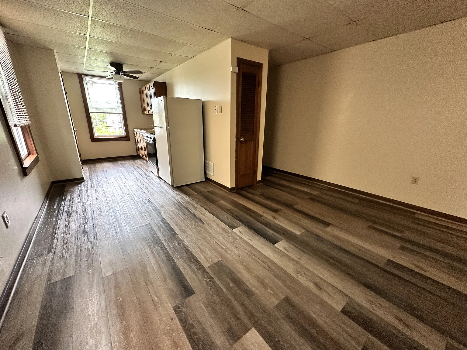 2 bed, 600 sqft, $970 — Photo 4