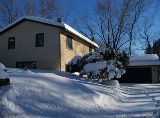 4615 Fern St, Maple Plain, MN 55359