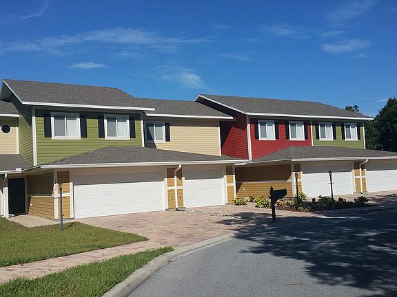2nd image of 1125 Evergreen Ct #11458189