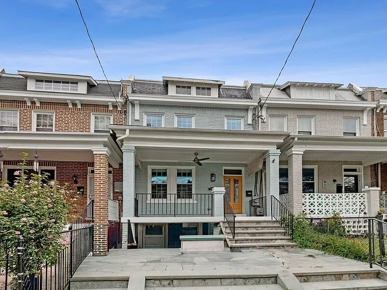 919 Decatur St NW — Photo 2