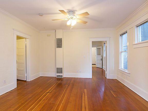 4th image of 1821 11th Ave W APT D