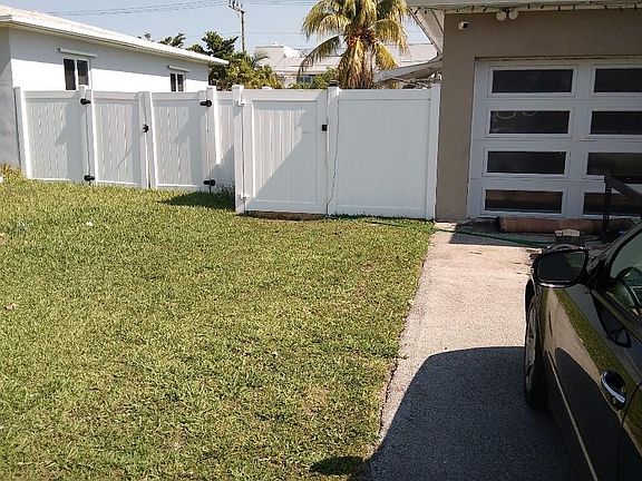 Private gate entrance from front