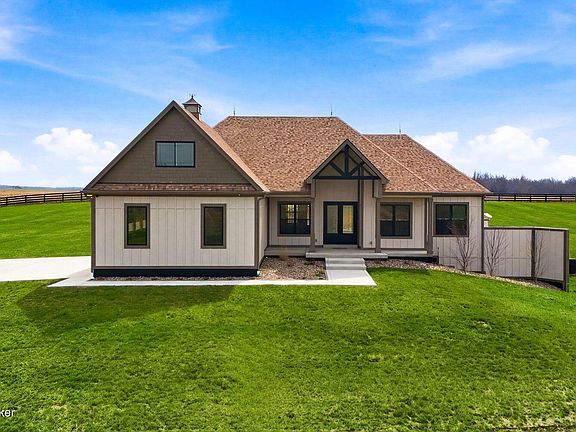 2nd image of 4031 Vigo Rd