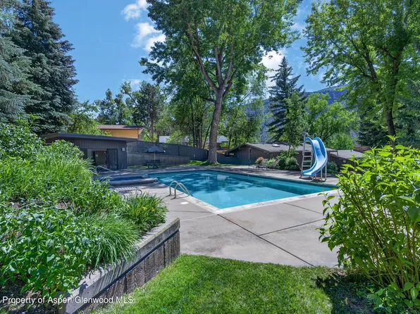 1622 Bennett Ave, Glenwood Springs, CO 81601