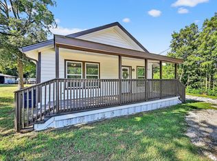 611 W Locust St, Whitewright, TX 75491